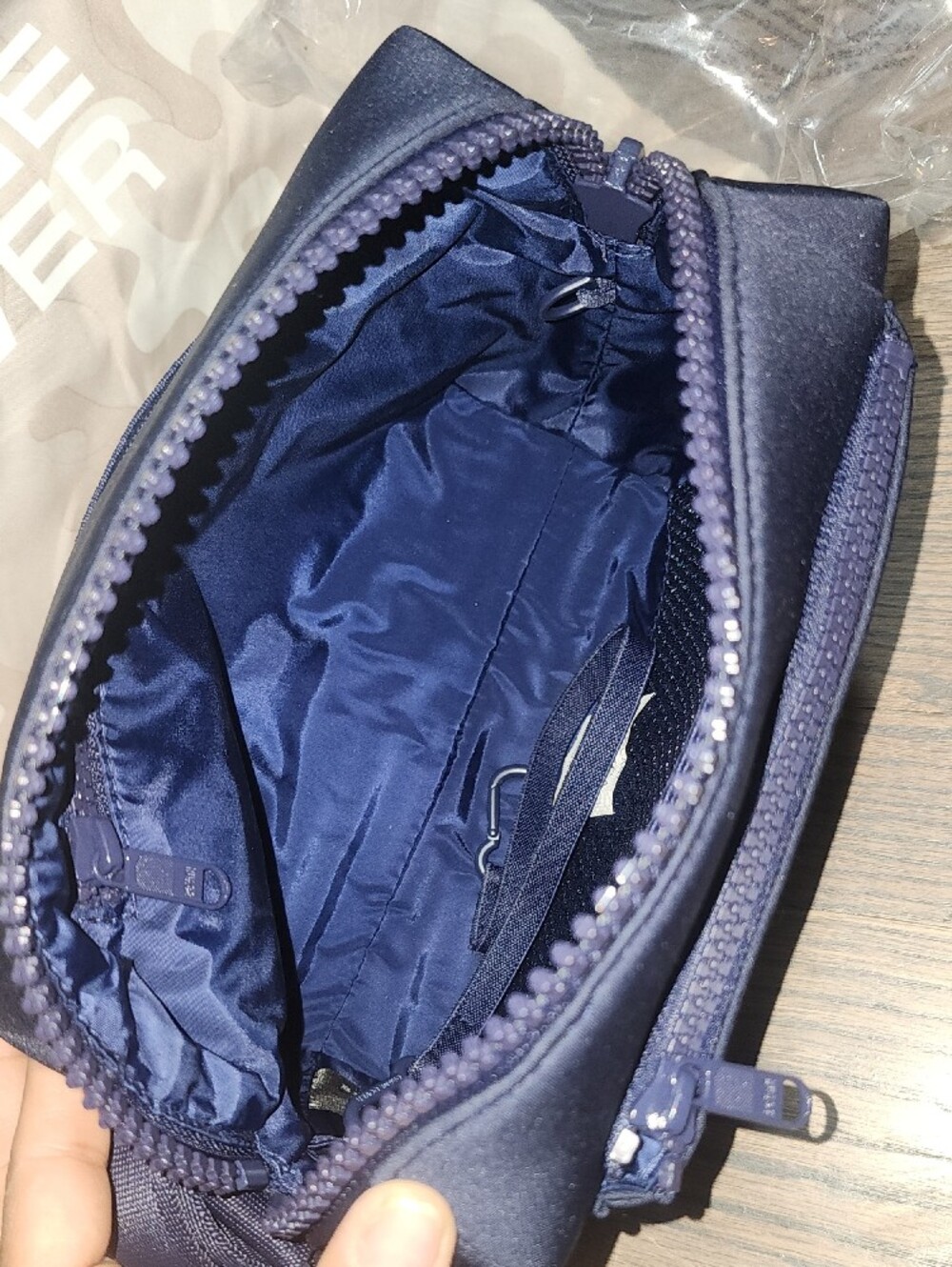 Dagne Dover Micah Crossbody - Picture 4 of 8